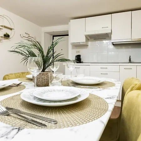 Appartement Pieno Centro - 5 Min Acquario