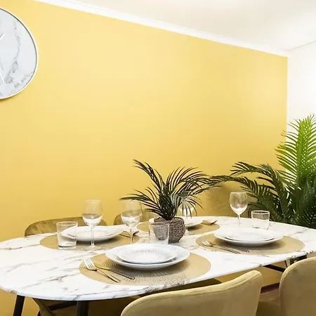 Pieno Centro - 5 Min Acquario Appartamento